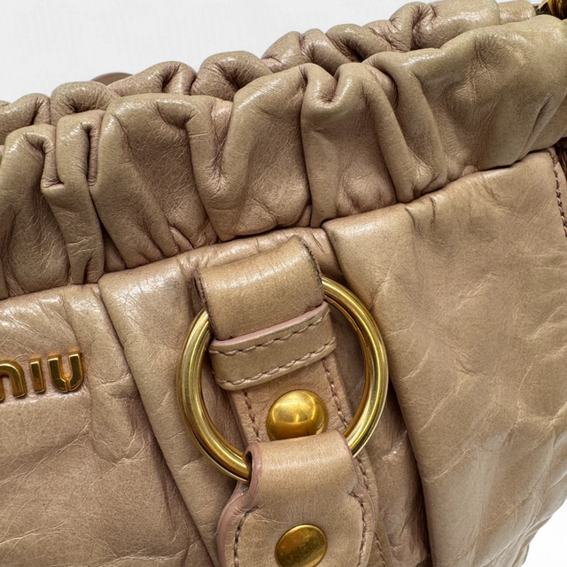 Miu Miu Handtasche Vitello Lux