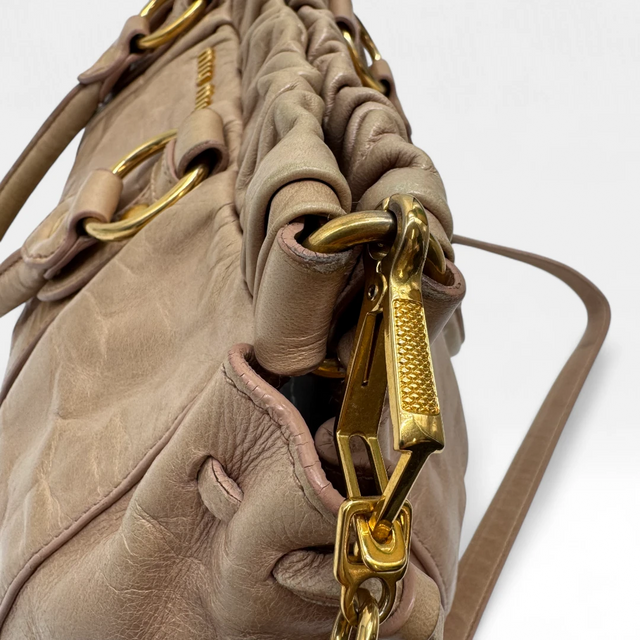 Miu Miu Handtasche Vitello Lux