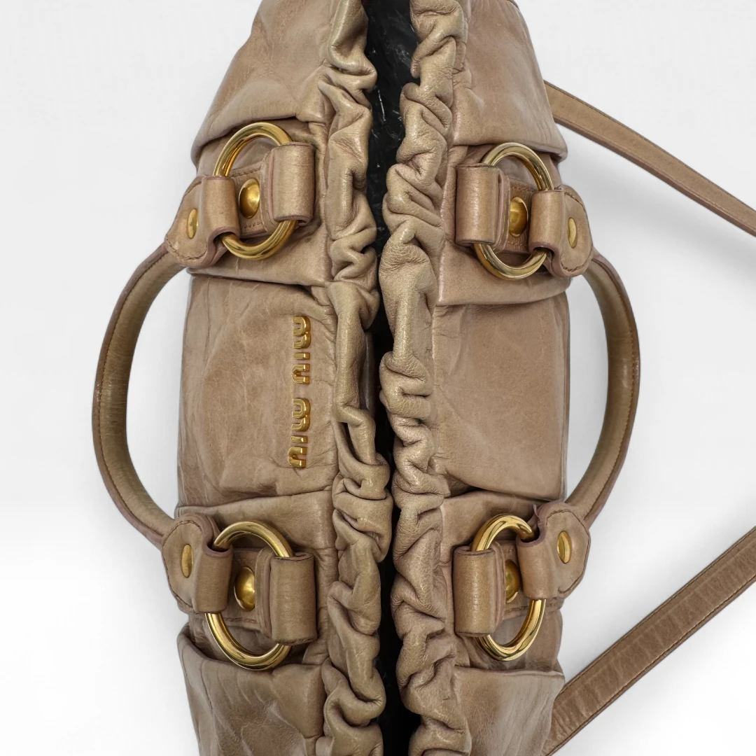 Miu Miu Handtasche Vitello Lux