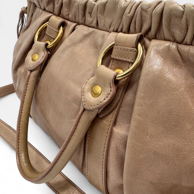Miu Miu Handtasche Vitello Lux