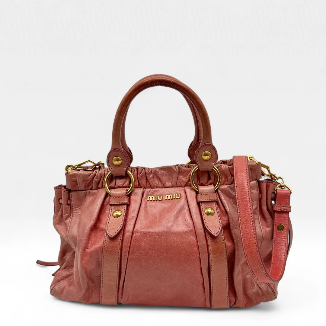 Miu Miu Handtasche Vitello Lux