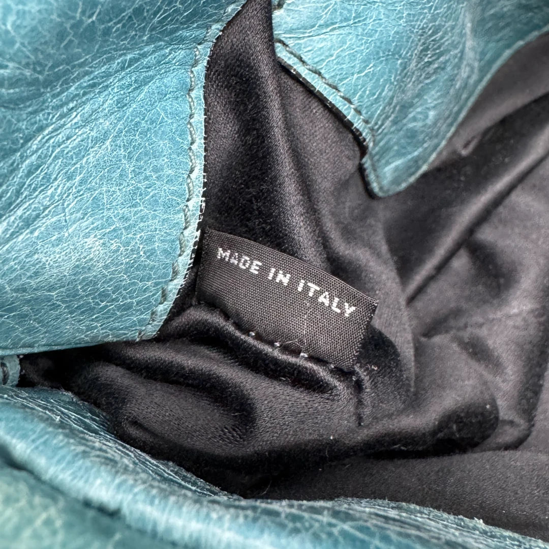 Miu Miu Handtasche Vitello Lux klein blau