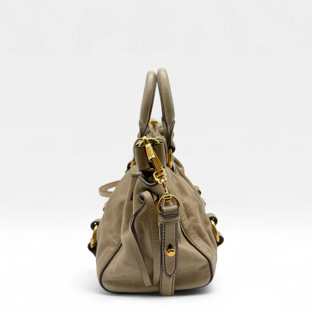 Miu Miu Handtasche Vitello Lux klein