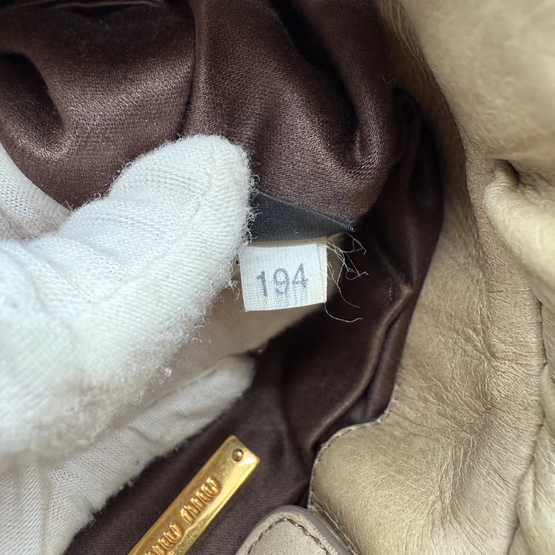 Miu Miu Handtasche Vitello Lux klein