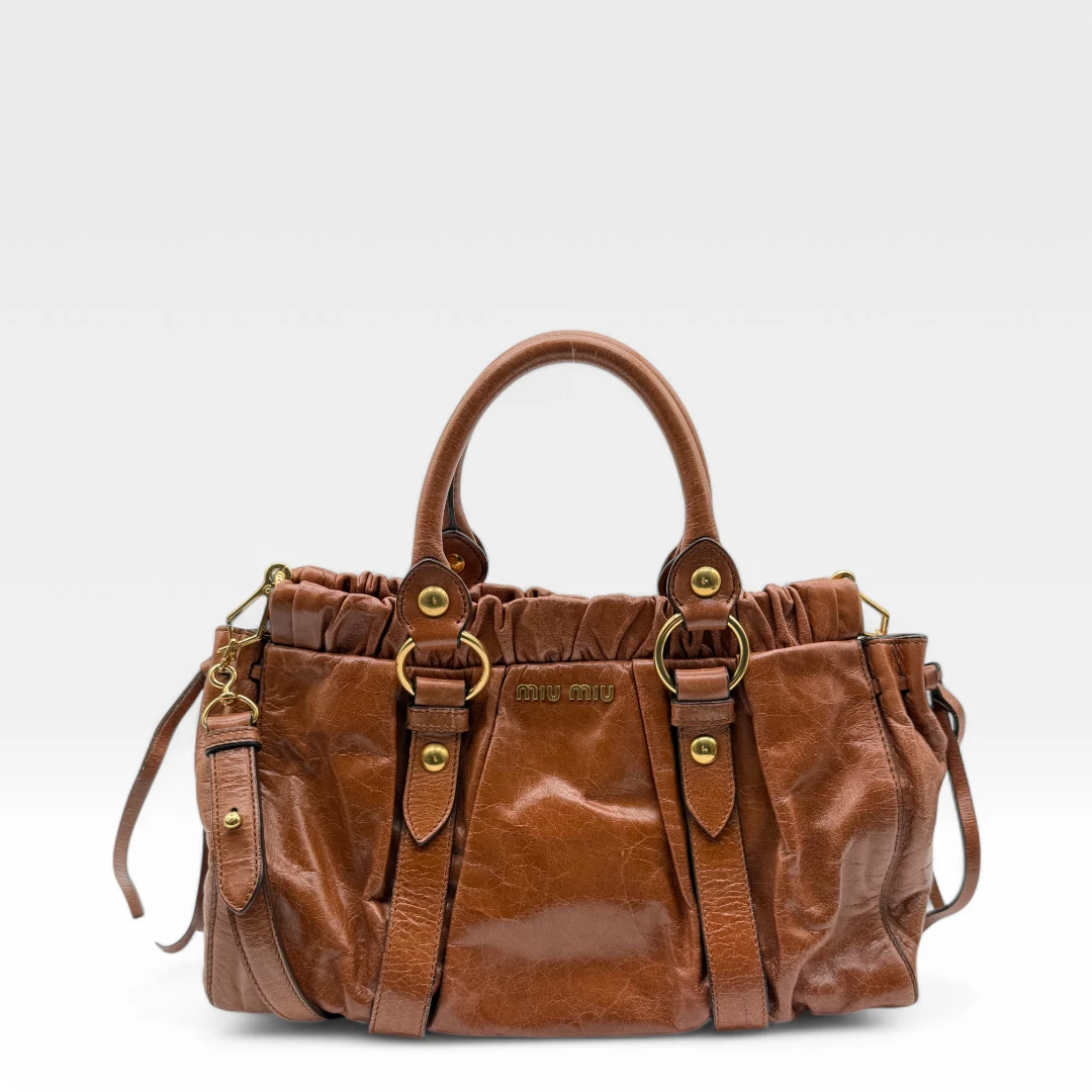Miu Miu Handtasche Vitello Lux dunkelbraun