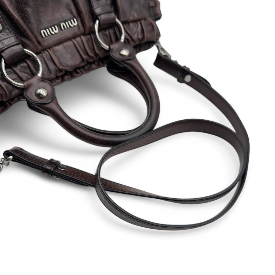 Miu Miu Handtasche Vitello Lux dunkelbraun