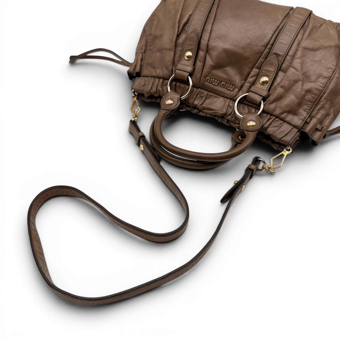 Miu Miu Handtasche Vitello Lux