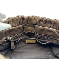 Miu Miu Handtasche Vitello Lux