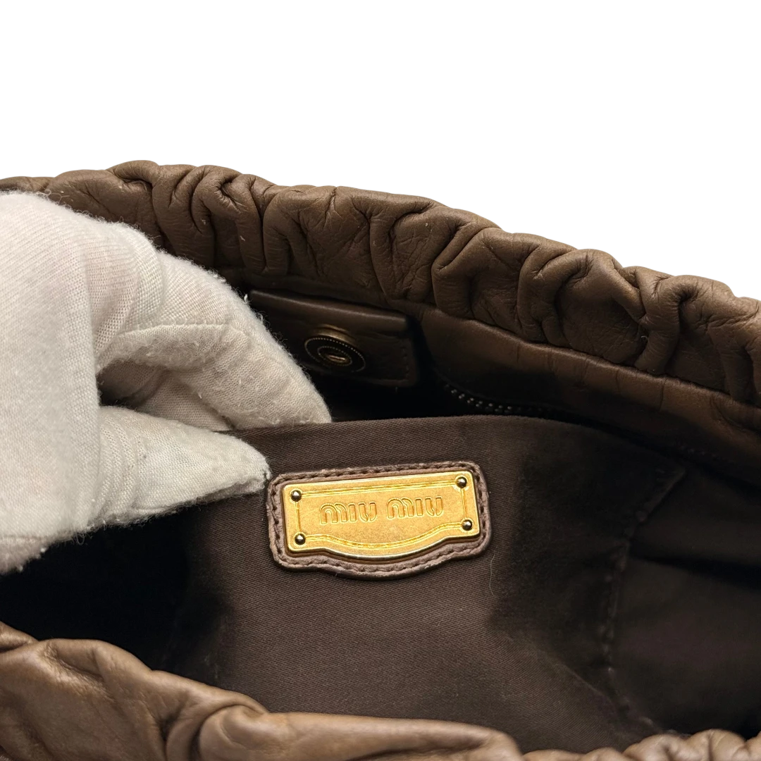 Miu Miu Handtasche Vitello Lux