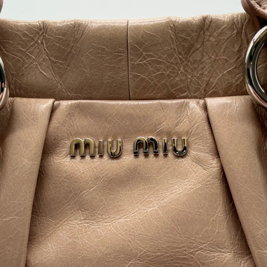 Miu Miu Handtasche Vitello Lux