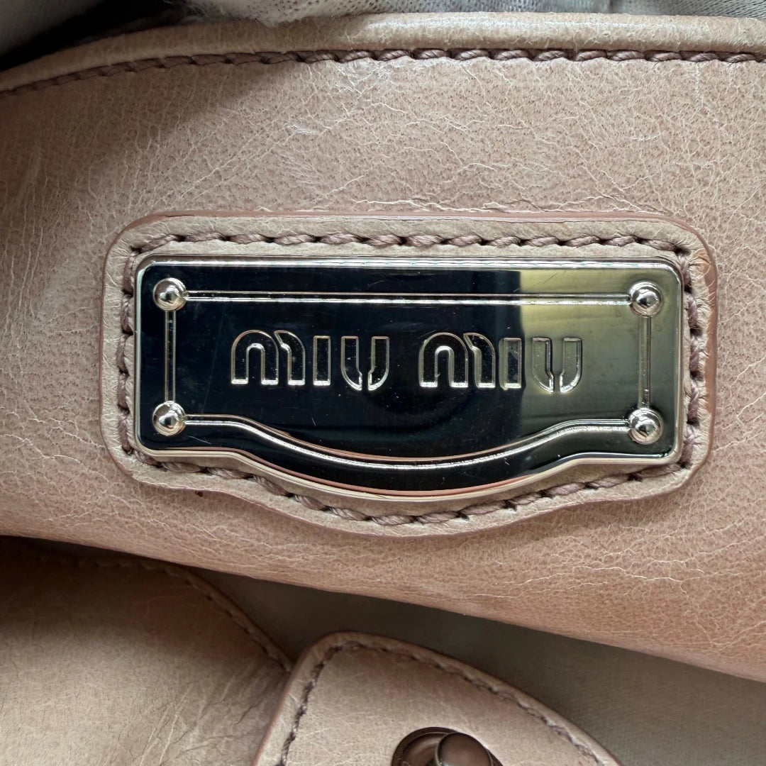Miu Miu Handtasche Vitello Lux