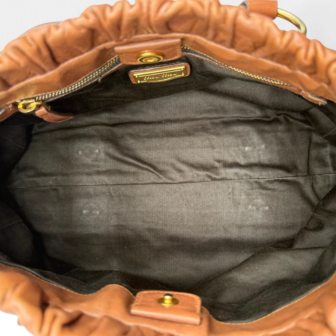 Miu Miu Handtasche Vitello Lux