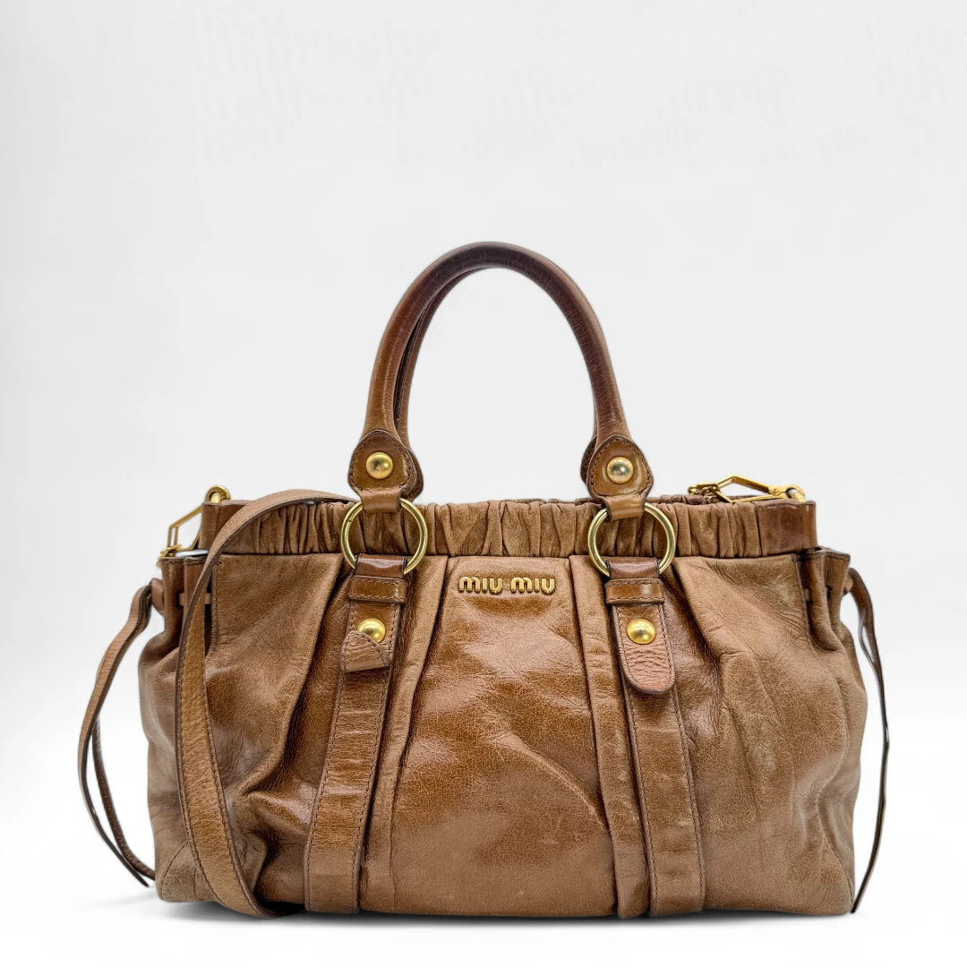 Miu Miu Handtasche Vitello Lux