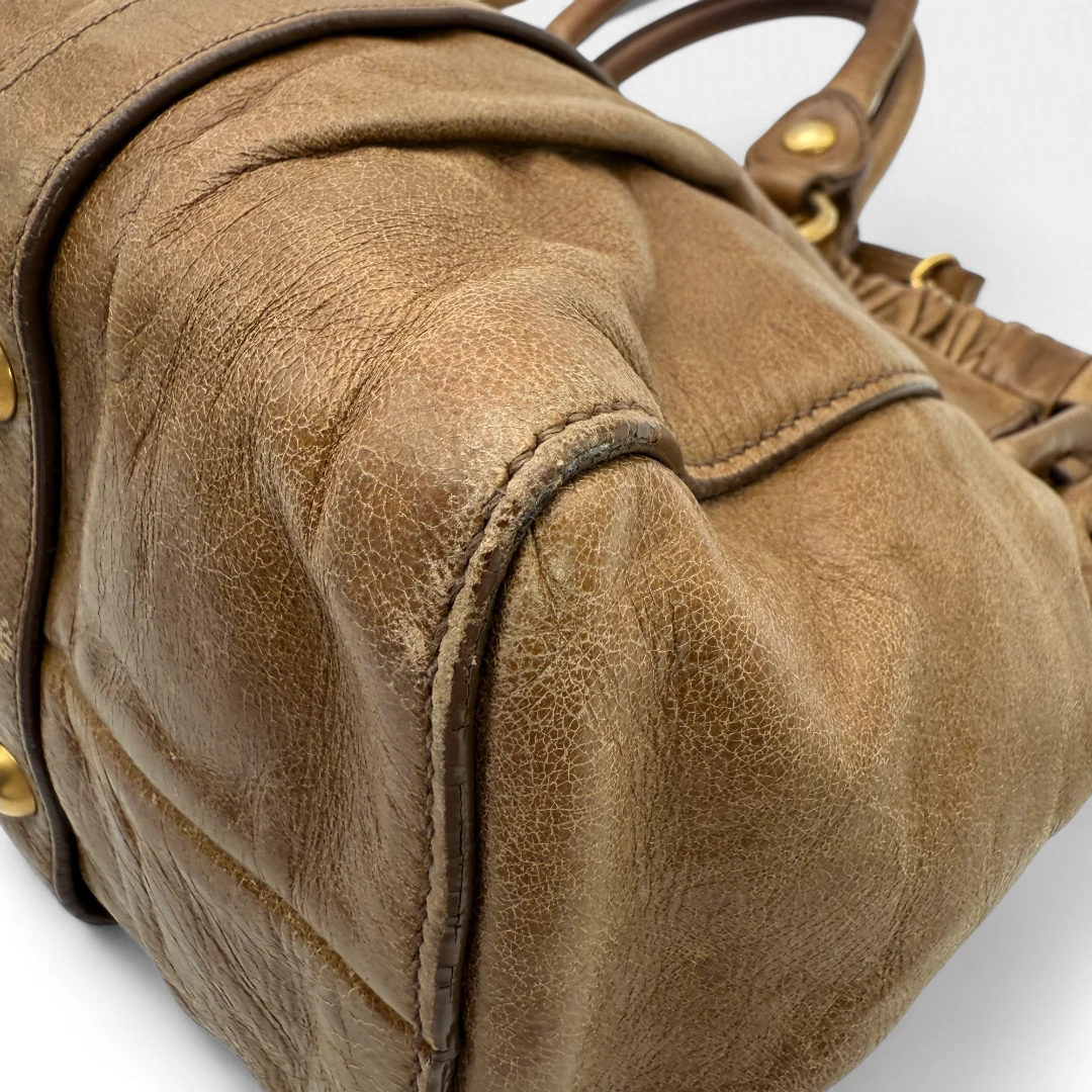 Miu Miu Handtasche Vitello Lux