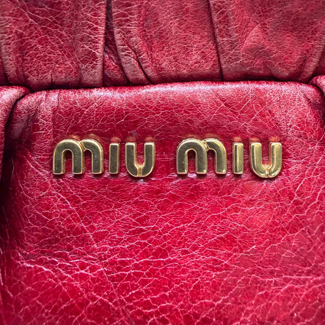 Miu Miu Handtasche Vitello Lux