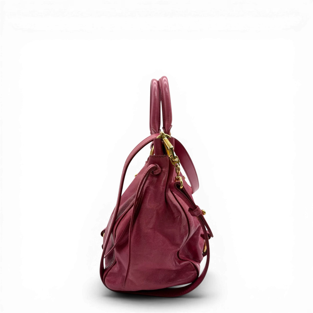 Miu Miu Handtasche Vitello Lux