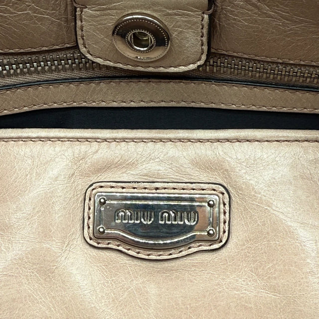 Miu Miu Handtasche Vitello Lux