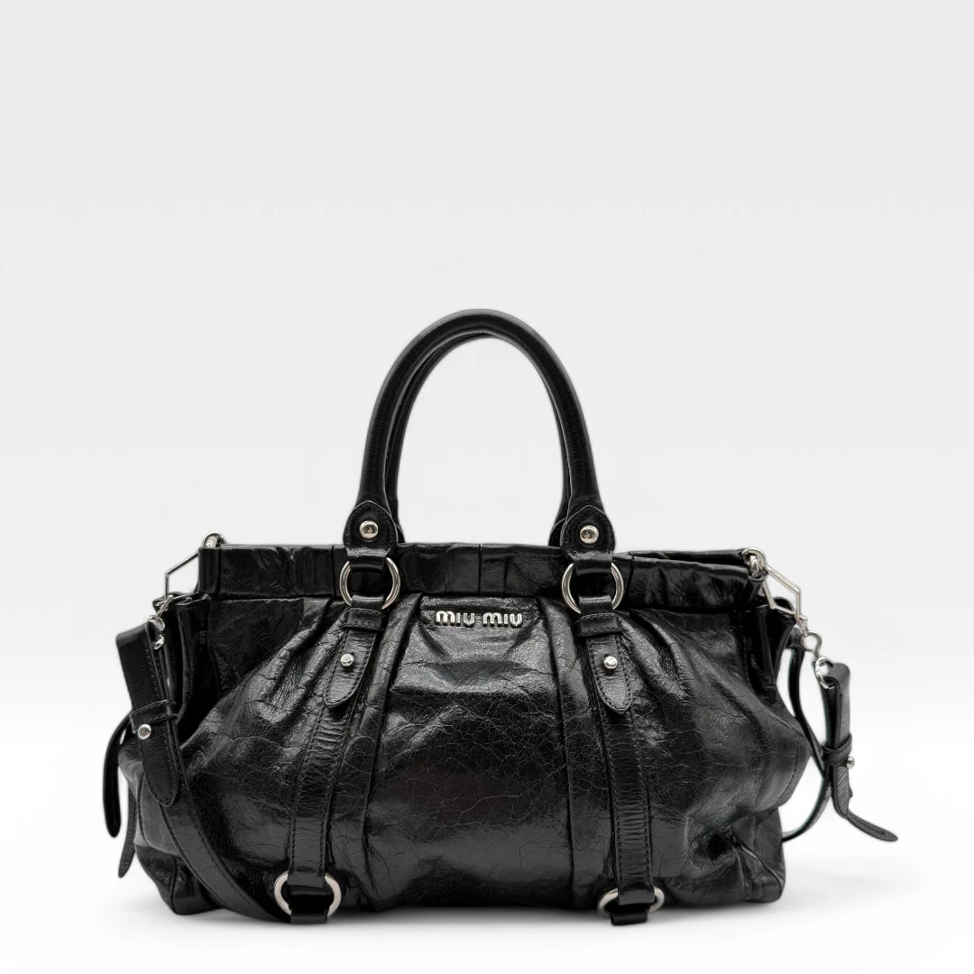 Miu Miu Handtasche Vitello Lux schwarz