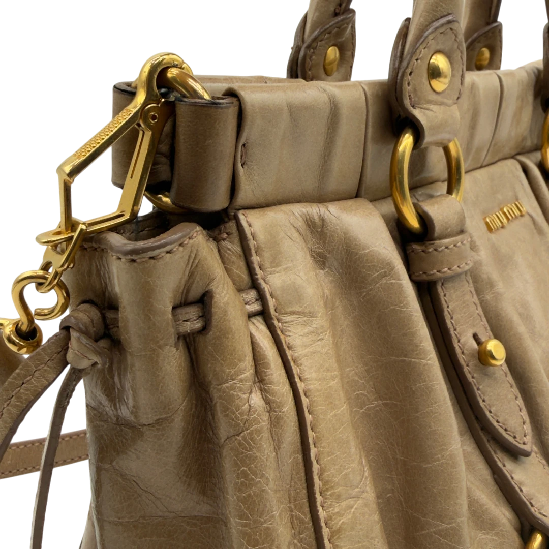 Miu Miu Handtasche Vitello Lux small