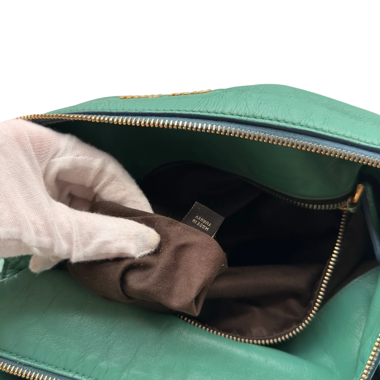 Miu Miu Handtasche Vitello Satchel aus Leder grün