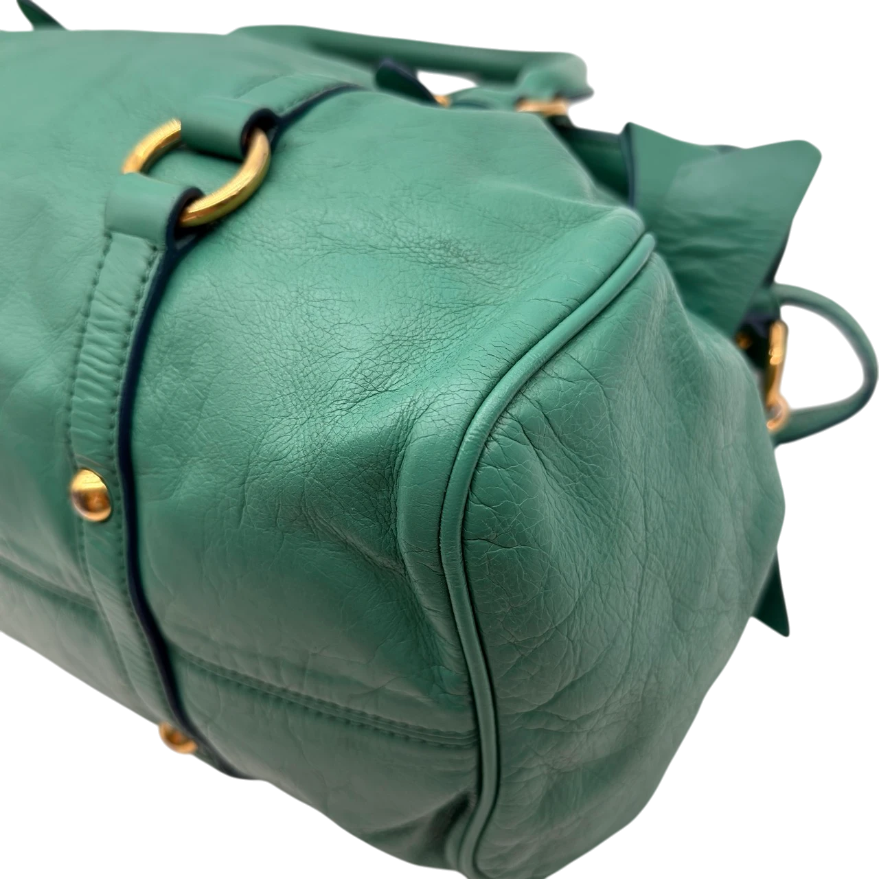 Miu Miu Handtasche Vitello Satchel aus Leder grün