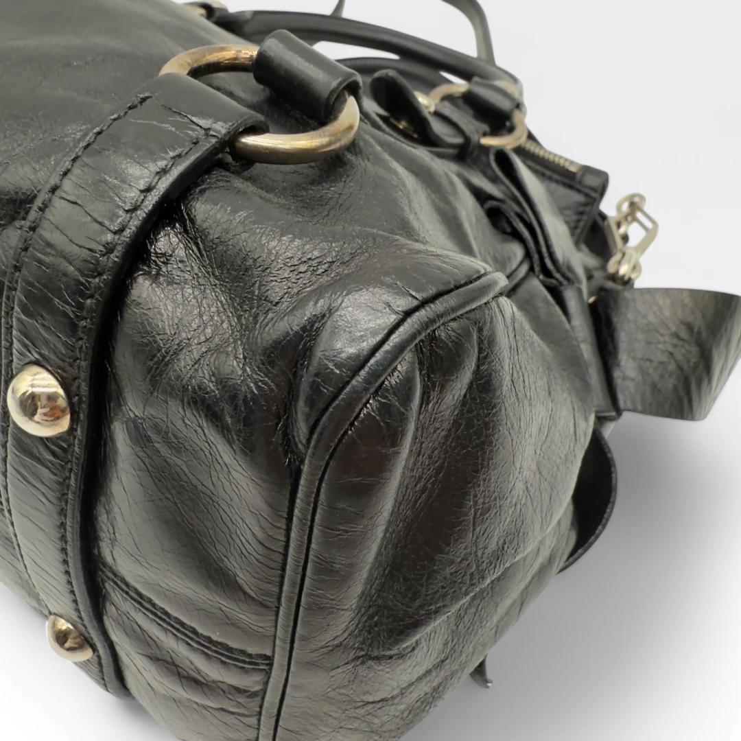 Miu Miu Handtasche Vitello Satchel klein schwarz