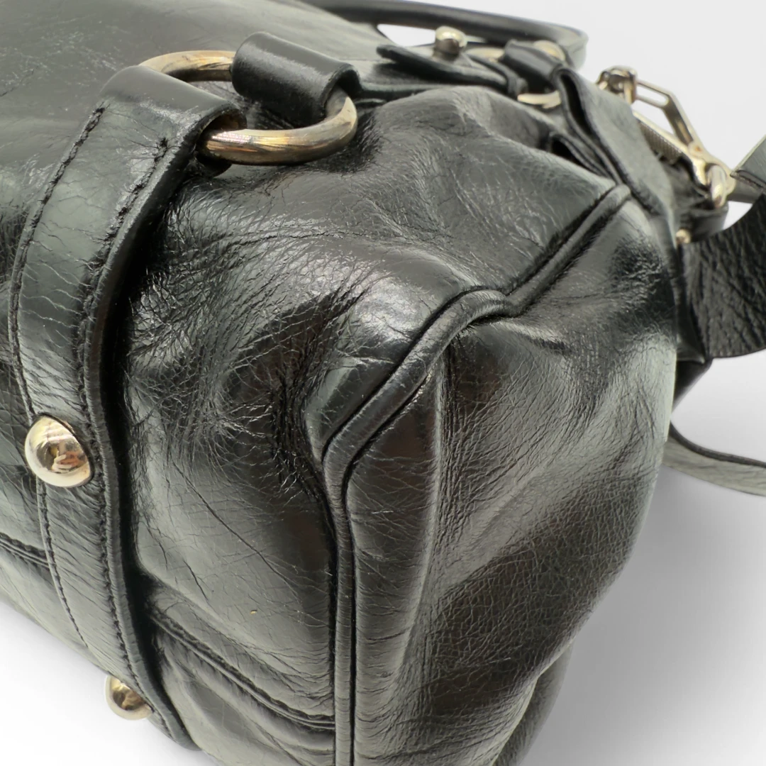 Miu Miu Handtasche Vitello Satchel klein schwarz