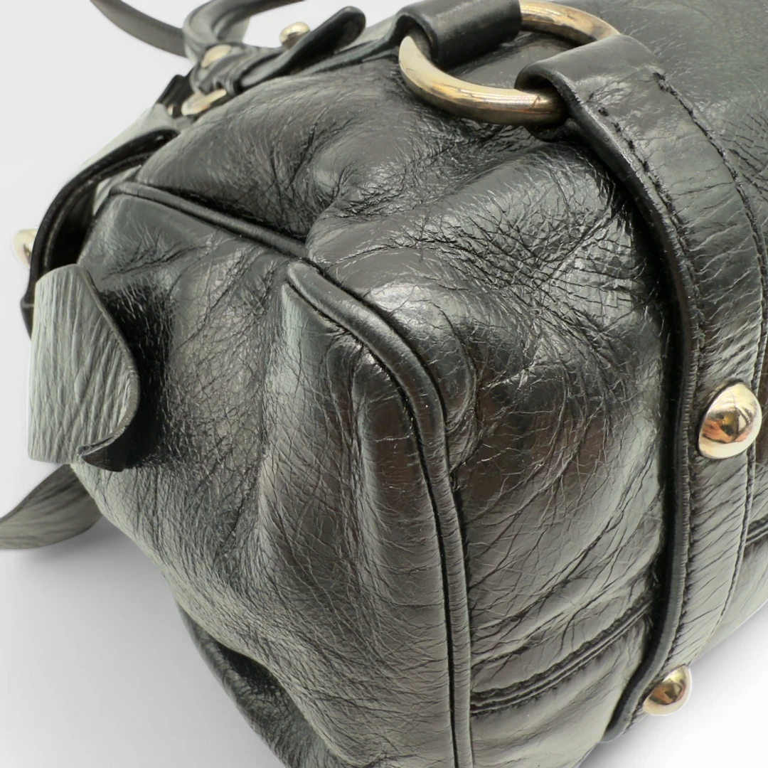 Miu Miu Handtasche Vitello Satchel klein schwarz