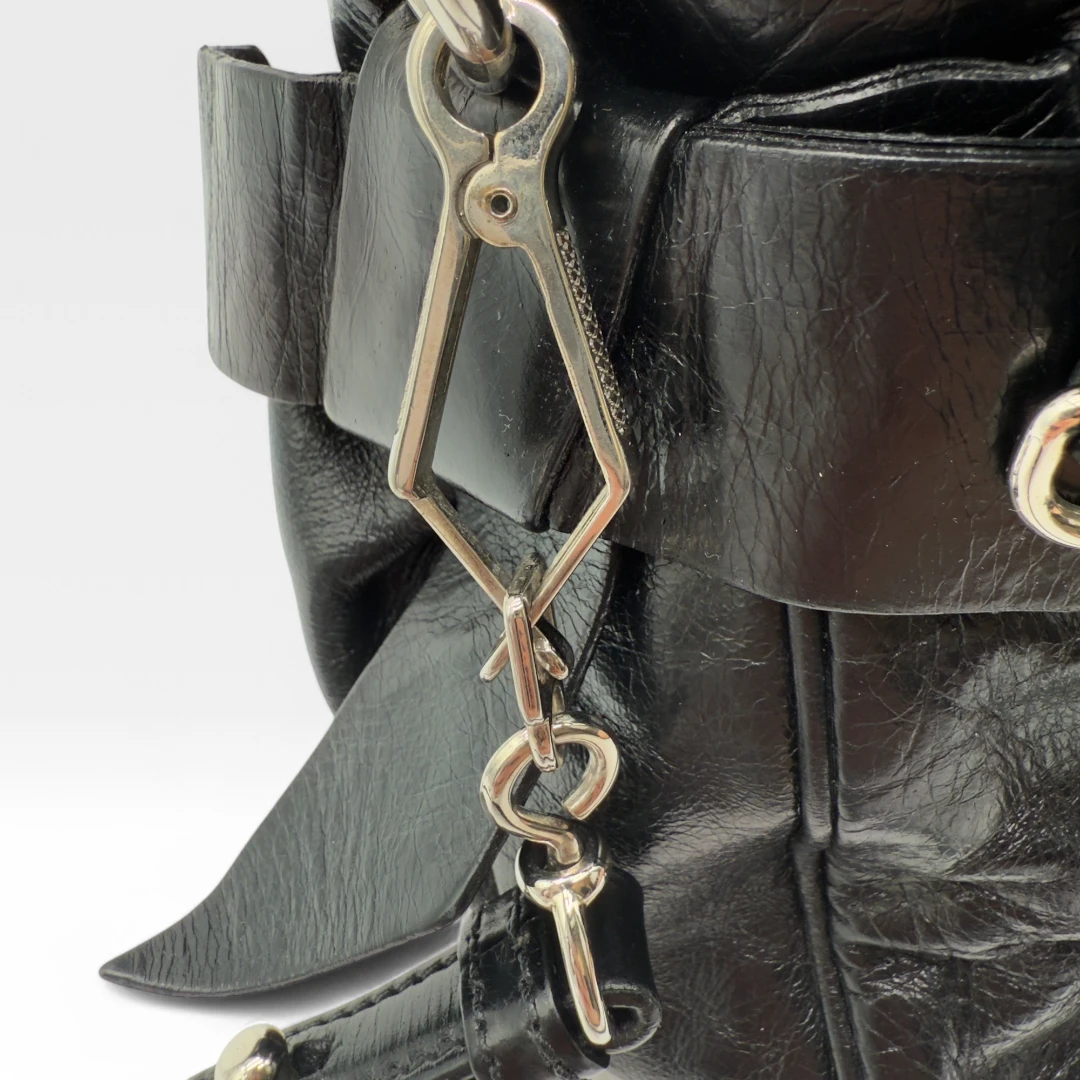 Miu Miu Handtasche Vitello Satchel klein schwarz