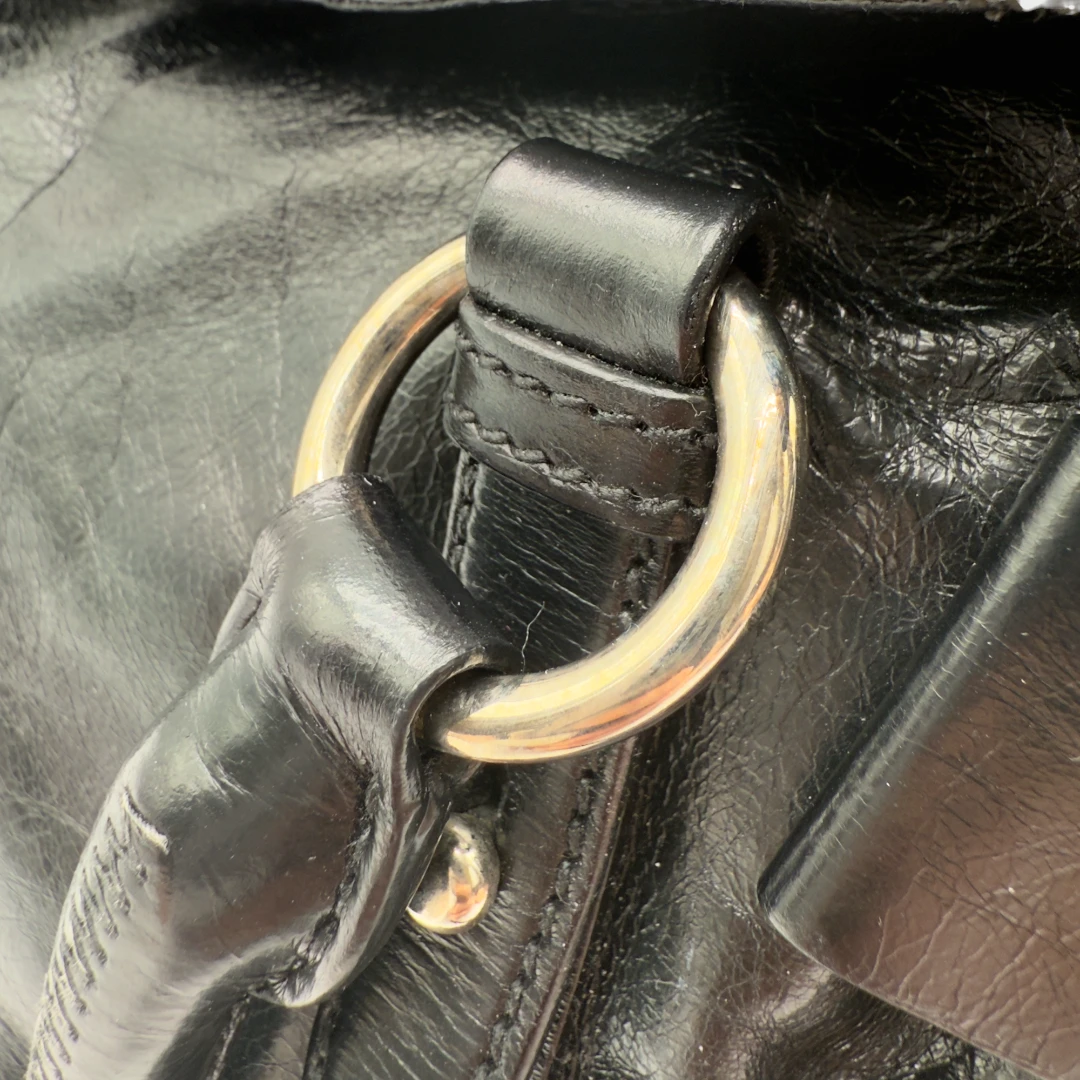 Miu Miu Handtasche Vitello Satchel klein schwarz
