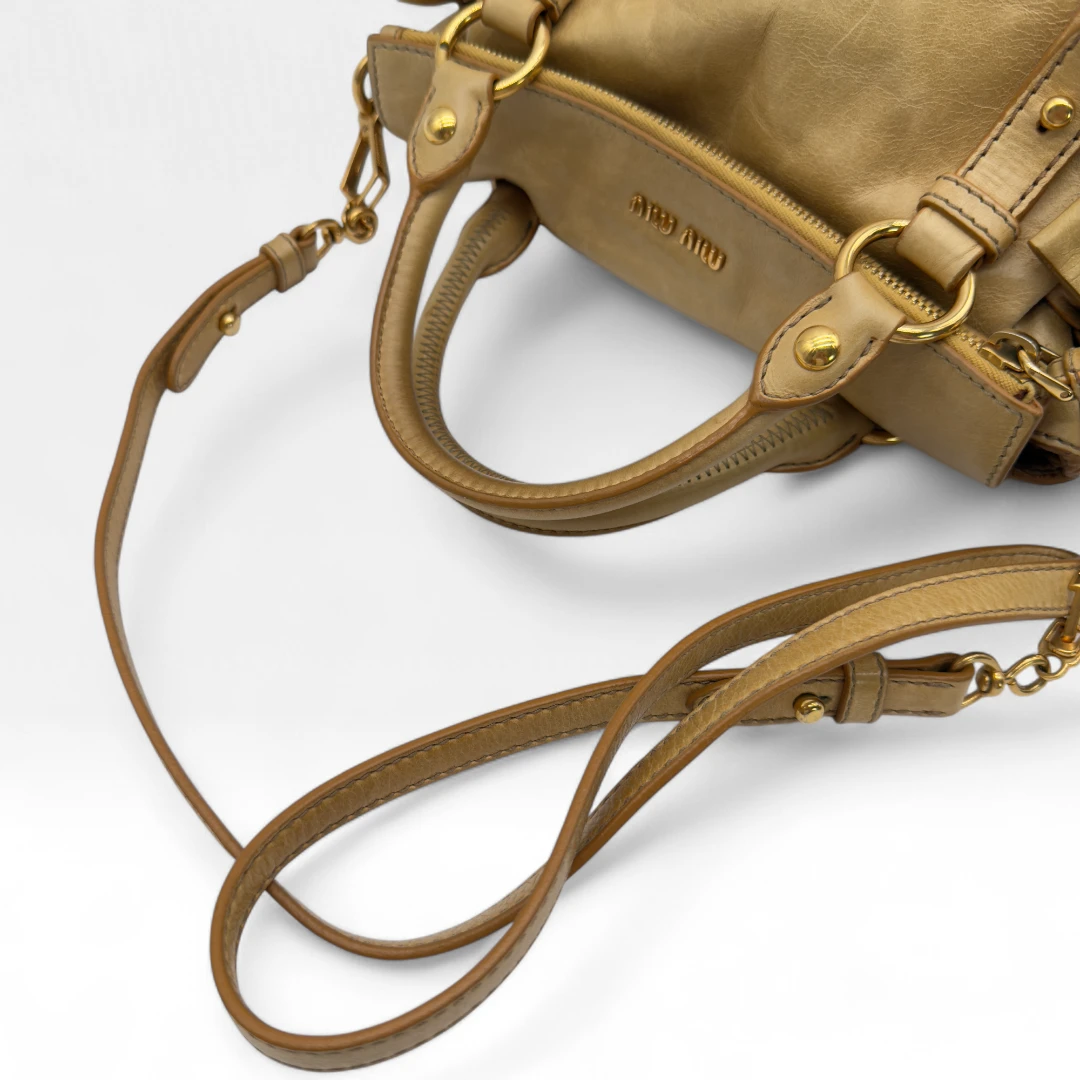 Miu Miu Handtasche Vitello Satchel klein