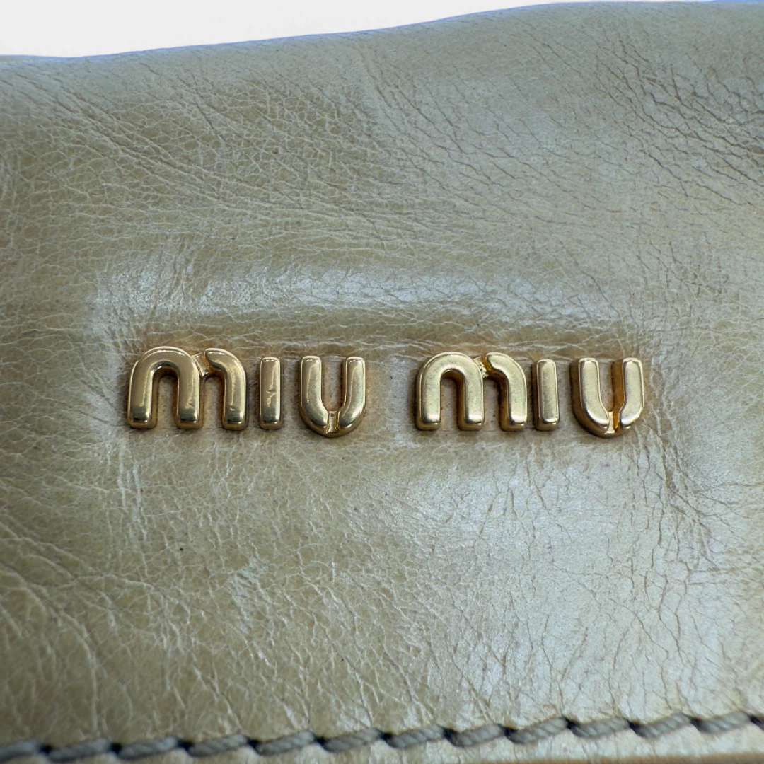 Miu Miu Handtasche Vitello Satchel klein