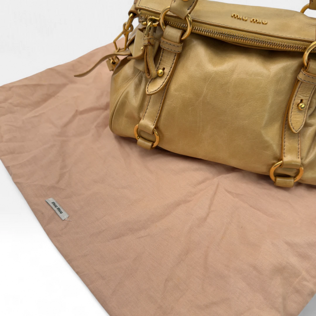 Miu Miu Handtasche Vitello Satchel klein