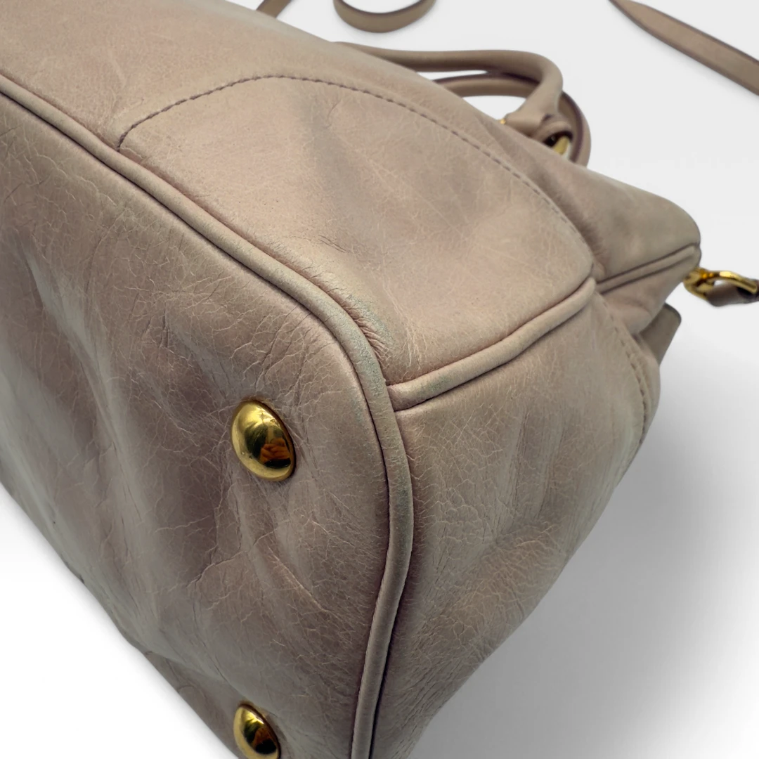 Miu Miu Handtasche Vitello Shine rosa