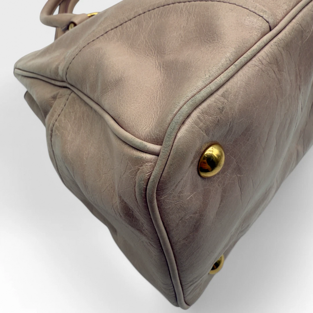 Miu Miu Handtasche Vitello Shine rosa