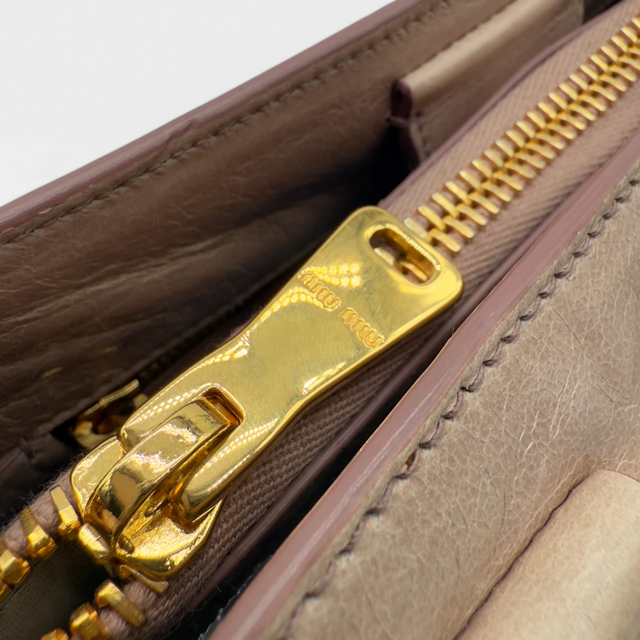 Miu Miu Handtasche Vitello Shine rosa