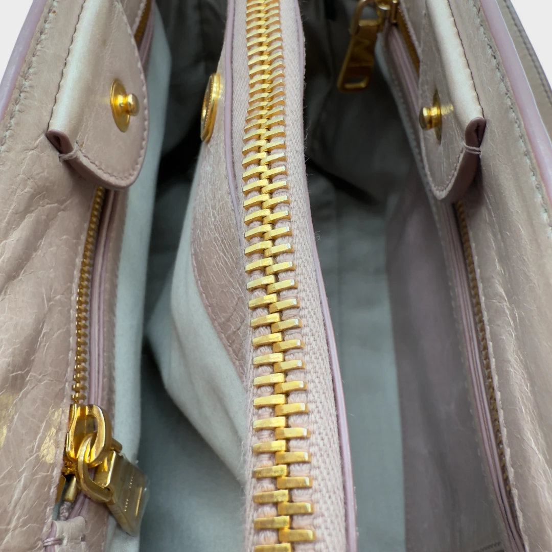 Miu Miu Handtasche Vitello Shine rosa