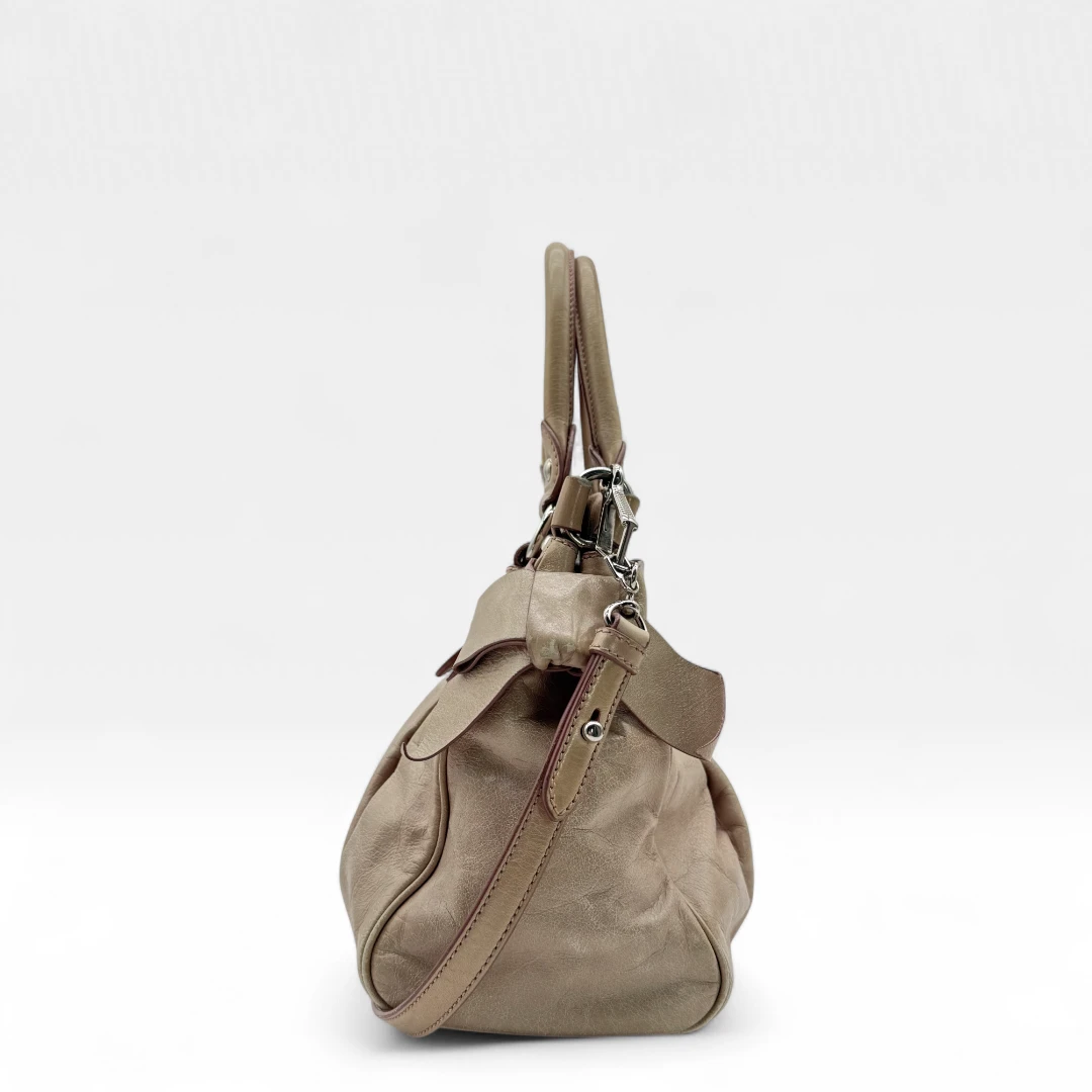 Miu Miu Handtasche Vitello