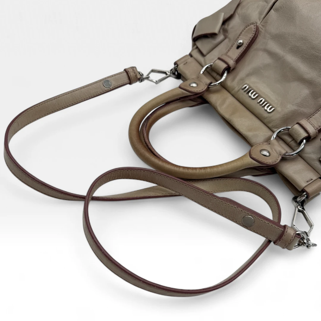 Miu Miu Handtasche Vitello