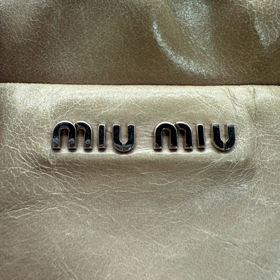 Miu Miu Handtasche Vitello