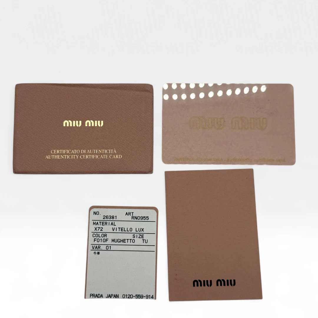 Miu Miu Handtasche Vitello