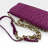 Miu Miu Umhängetasche Matelassé Wallet