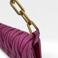 Miu Miu Umhängetasche Matelassé Wallet