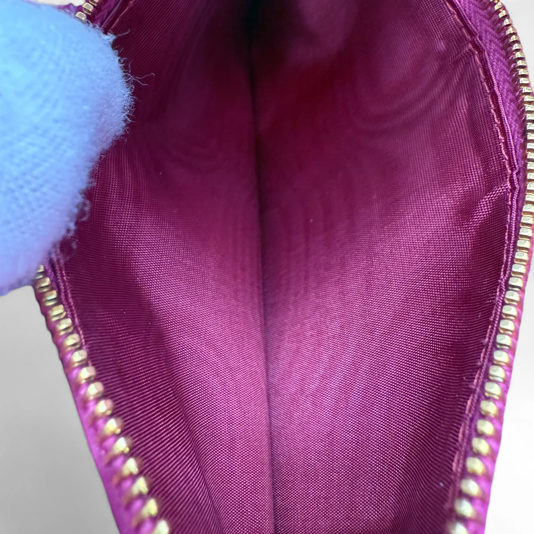 Miu Miu Umhängetasche Matelassé Wallet
