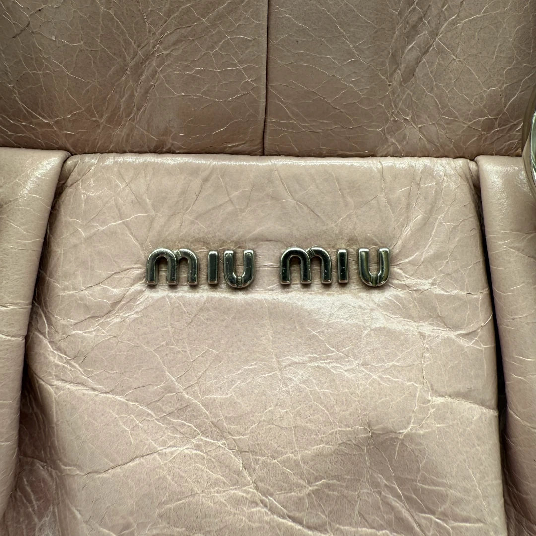 Miu Miu Handtasche Vitello Lux klein rosa