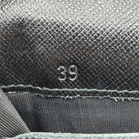 Prada Geldbeutel länglich aus Nylon schwarz – Seriennummer im Detail