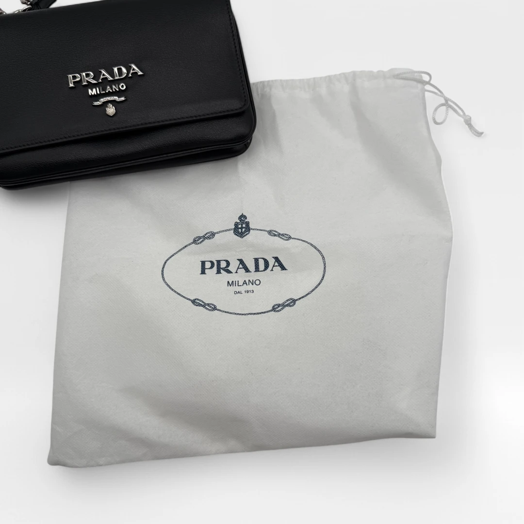 Prada Handtasche Crossbody schwarz