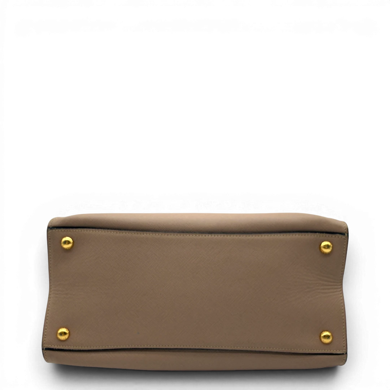 Prada Handtasche Triple Pocket