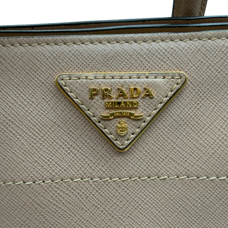Prada Handtasche Triple Pocket