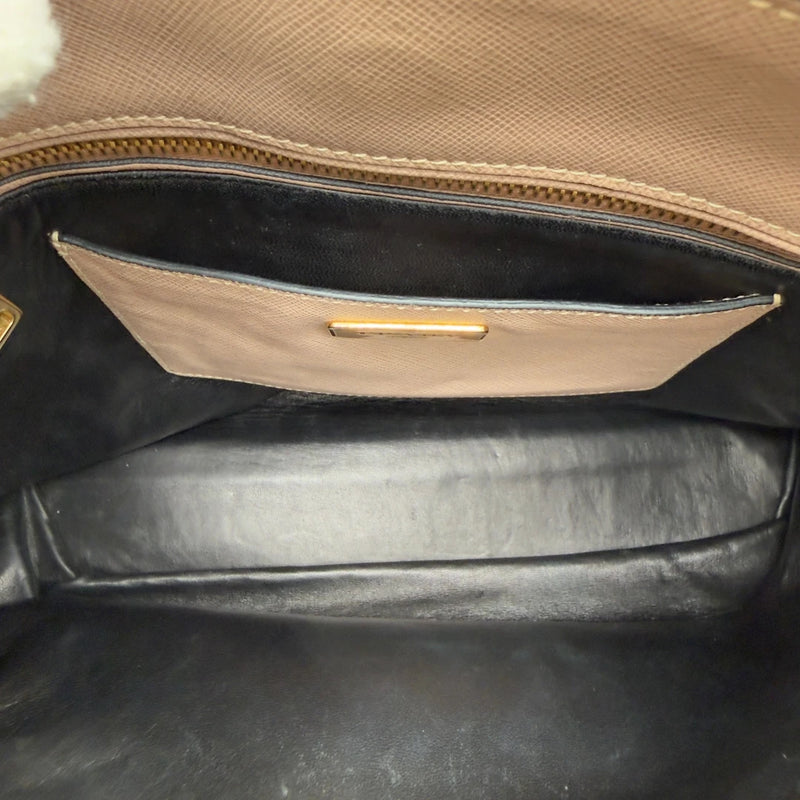 Prada Handtasche Triple Pocket